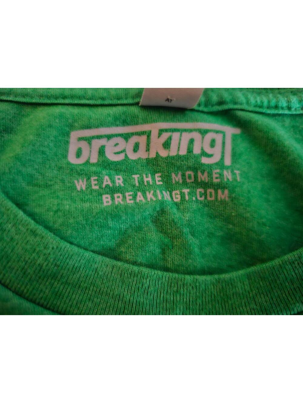 Men's BreakingT Oakland A's Shirt Stomper Ride The Wave Bart Size Small Green - Picture 8 of 9